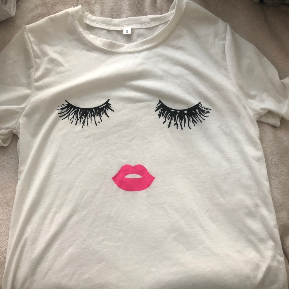 Eyelashes Top